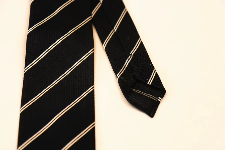 Tie 100% Silk Grenadine Navy & Blue Striped Untipped