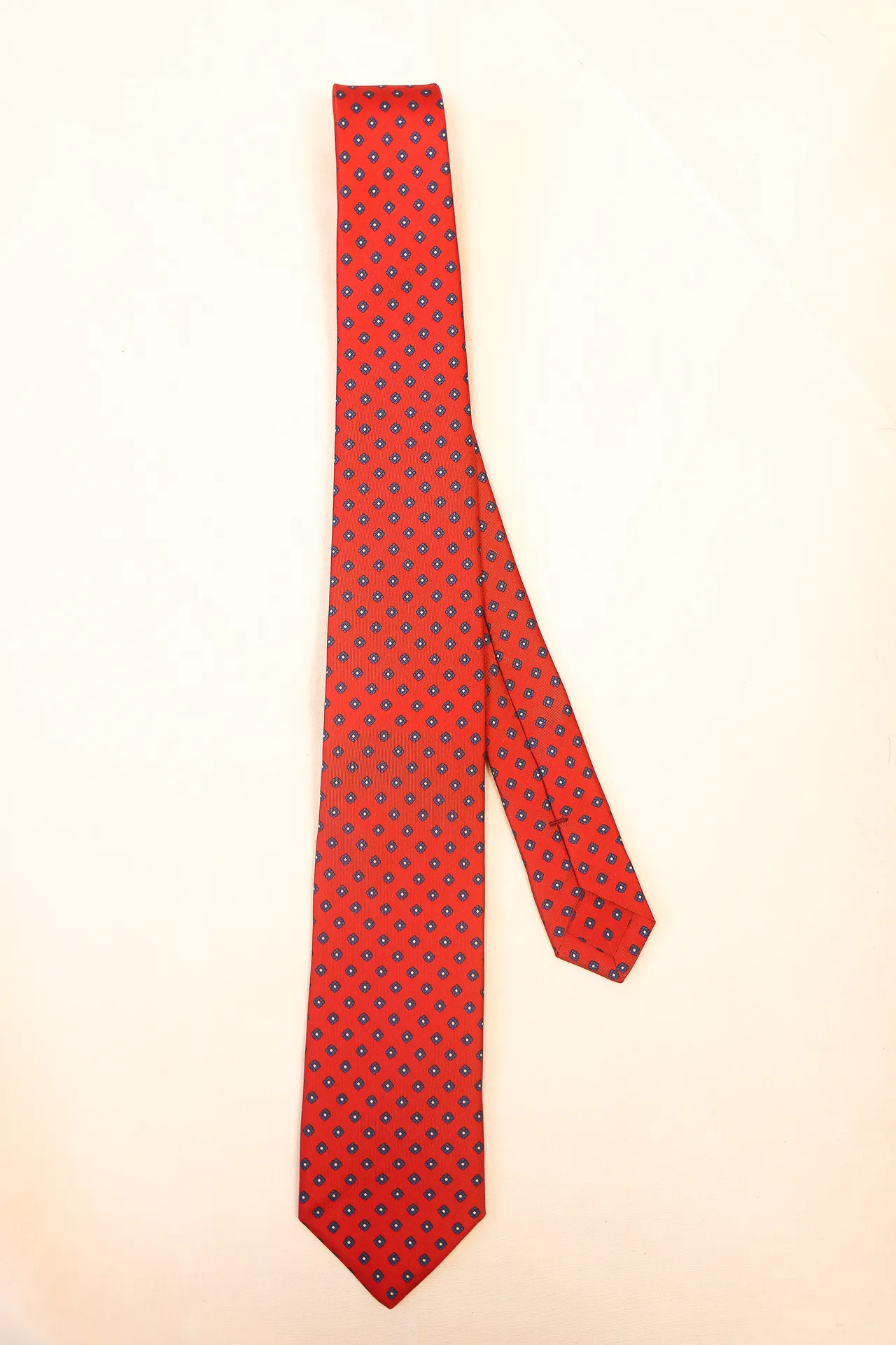 Tie 100% Silk Twill Red & Print Self Tip