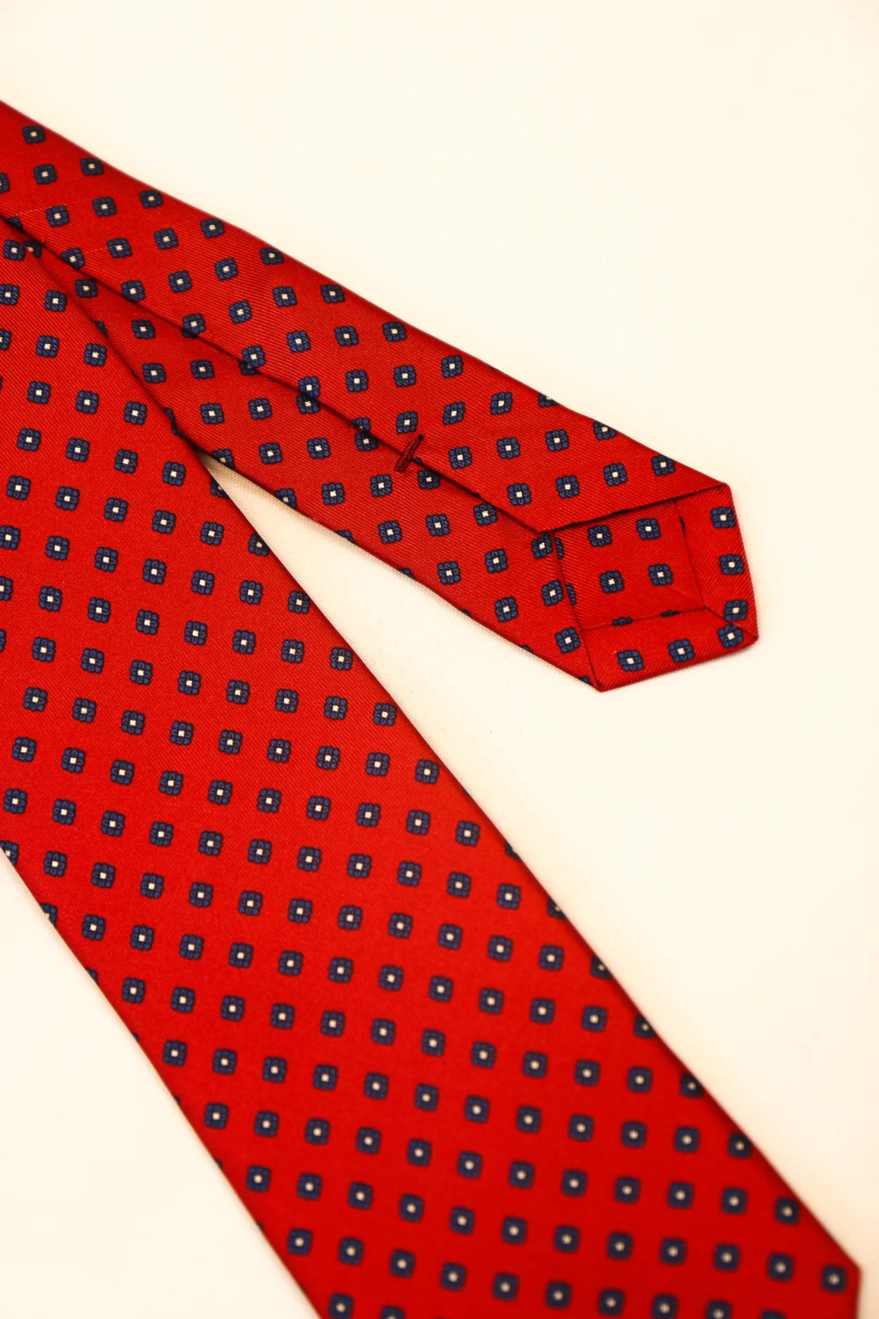 Tie 100% Silk Twill Red & Print Self Tip