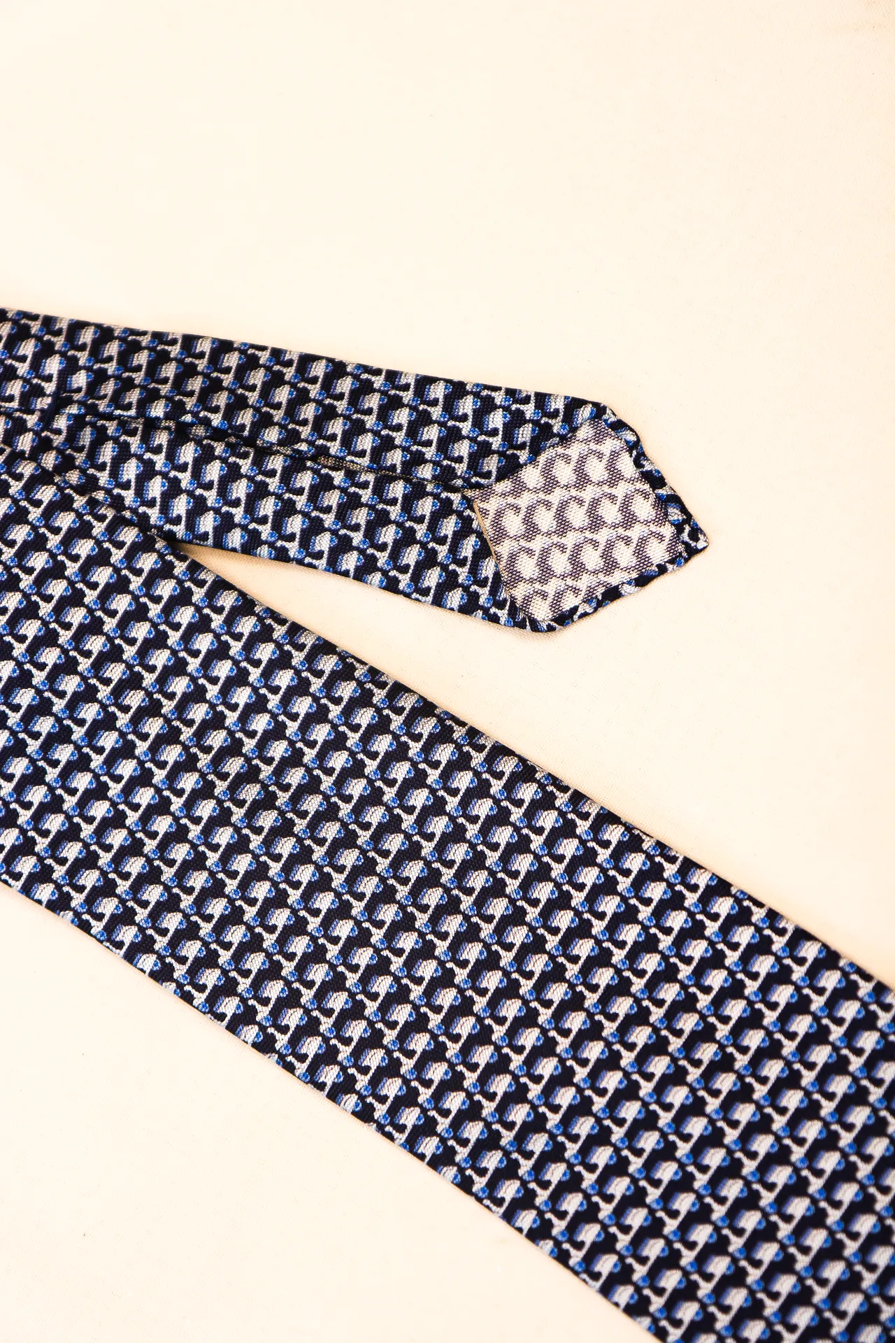 Tie 100% Silk Panama Navy & Blue Scooter 7 Folds untipp