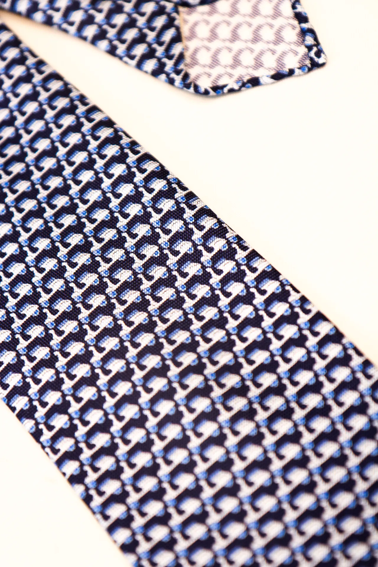 Tie 100% Silk Panama Navy & Blue Scooter 7 Folds untipp