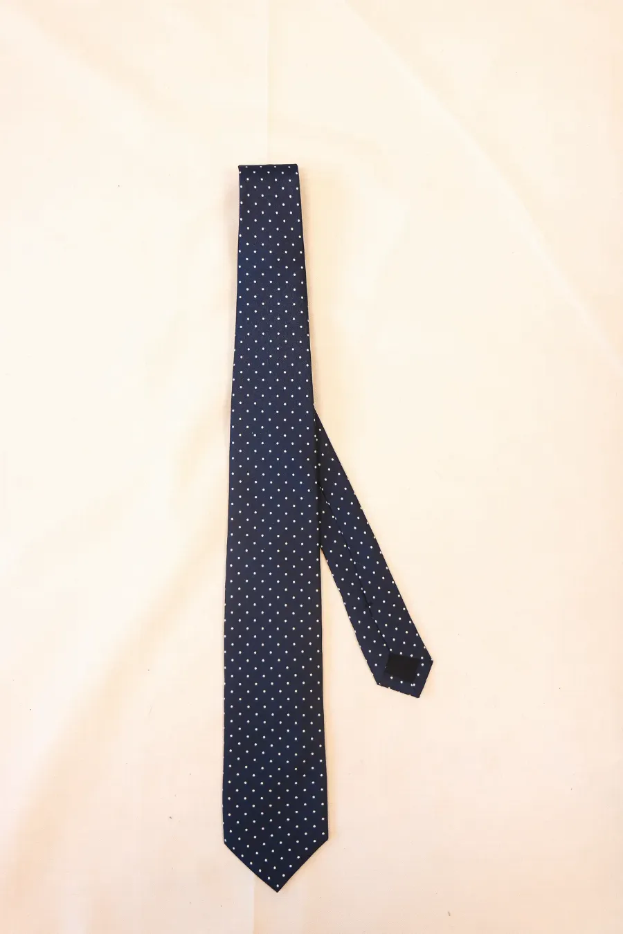 Tie100% Silk Twill Navy & White Dots Silk Tip