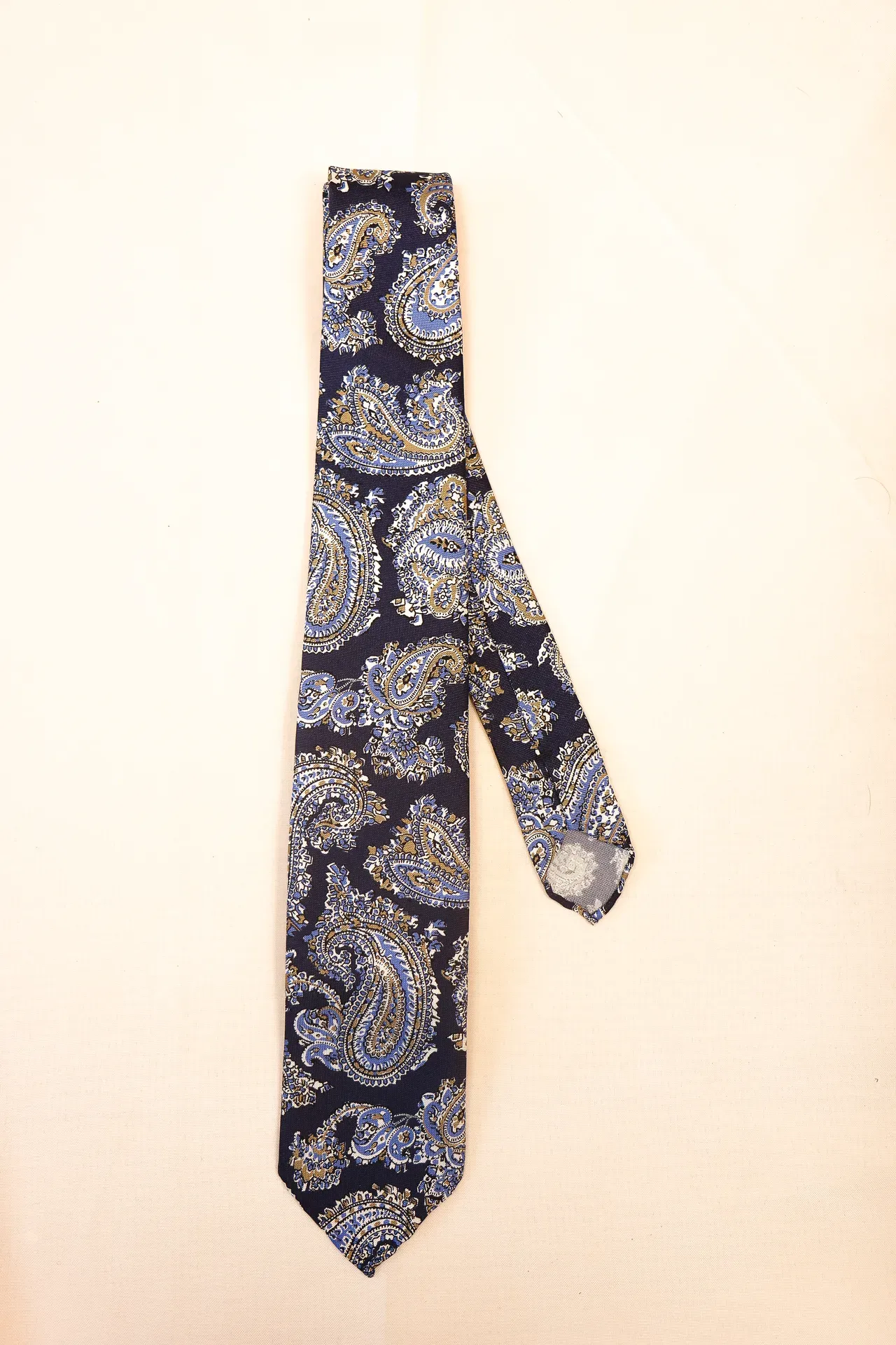Tie 100% Silk Panama Navy & Brown Big Flower Untipped