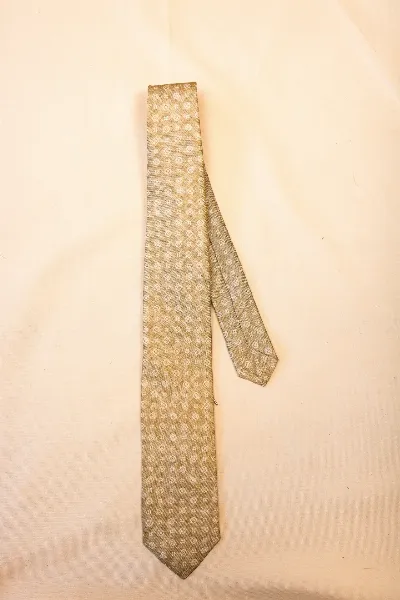 Tie 100% Silk Panama Beige White Flower Self Tip