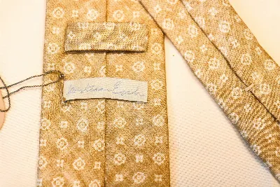 Tie 100% Silk Panama Beige White Flower Self Tip