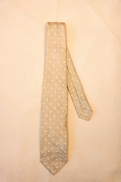 Tie 100% Silk Beige White Dots Self Tip