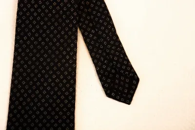 Tie 100% Wool Navy & Grey Flower Self Tip