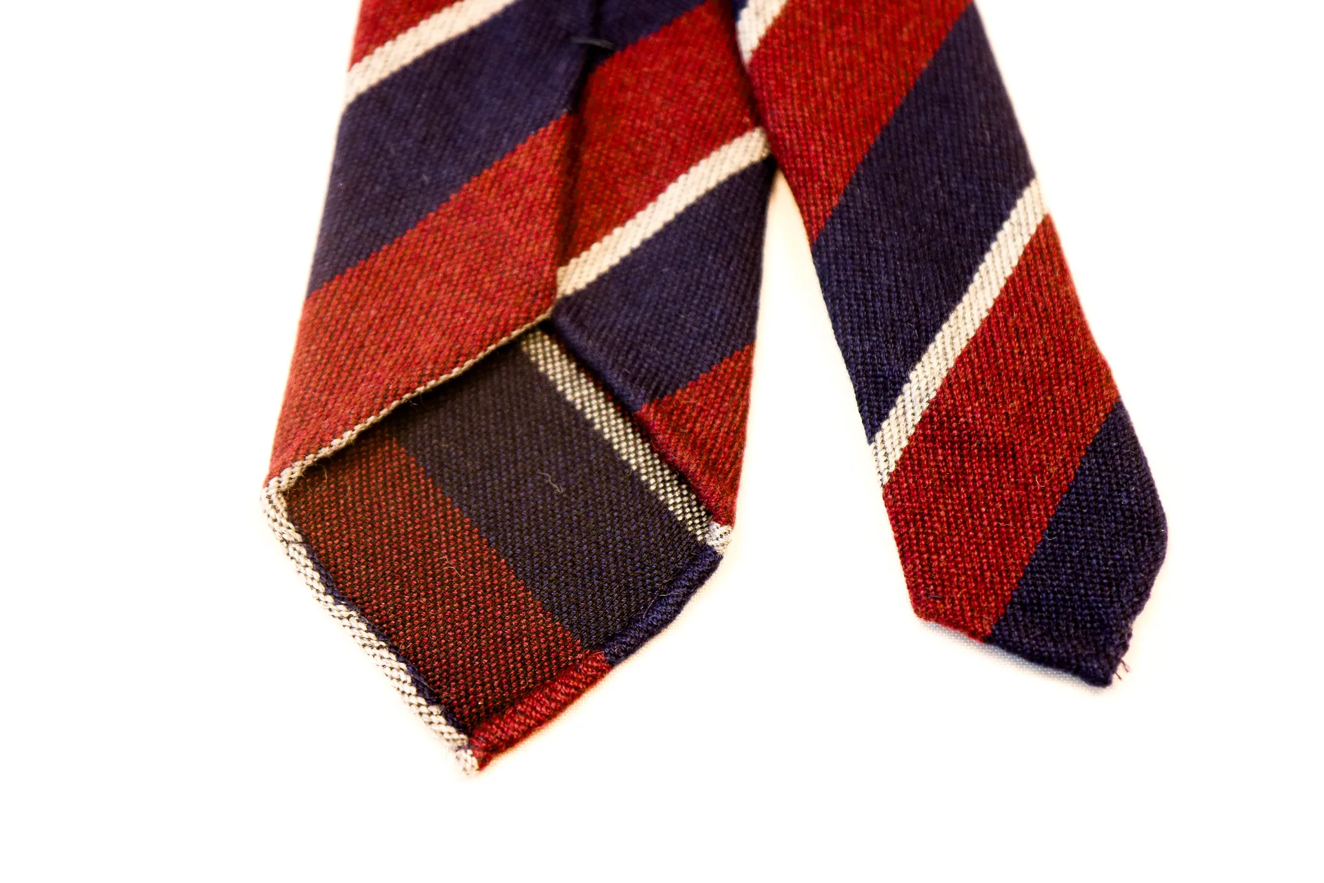 Tie 70% Cashmere 20% Wool 10% Silk Navy and Red Stripe Untipped