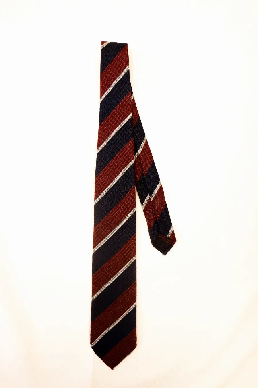 Tie 70% Cashmere 20% Wool 10% Silk Navy and Red Stripe Untipped