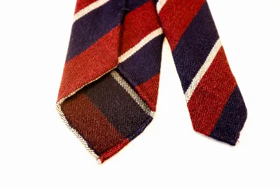 Tie 70% Cashmere 20% Wool 10% Silk Navy and Red Stripe Untipped