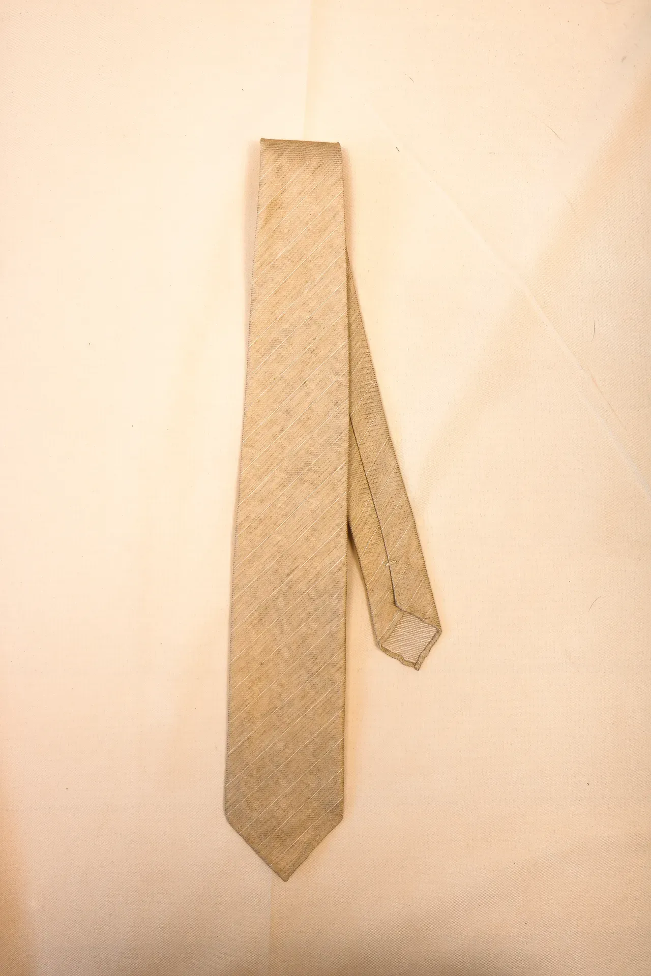 Tie 60% Linen 40% Beige White Gloss Stripe Untipped
